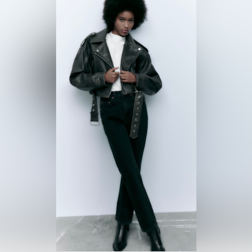 Zara High-Rise Ankle Length Straight Leg Jeans
